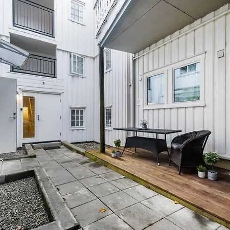Leilighet Hidden Gem Near The Old Town Bridge, 40m² Apt. *
